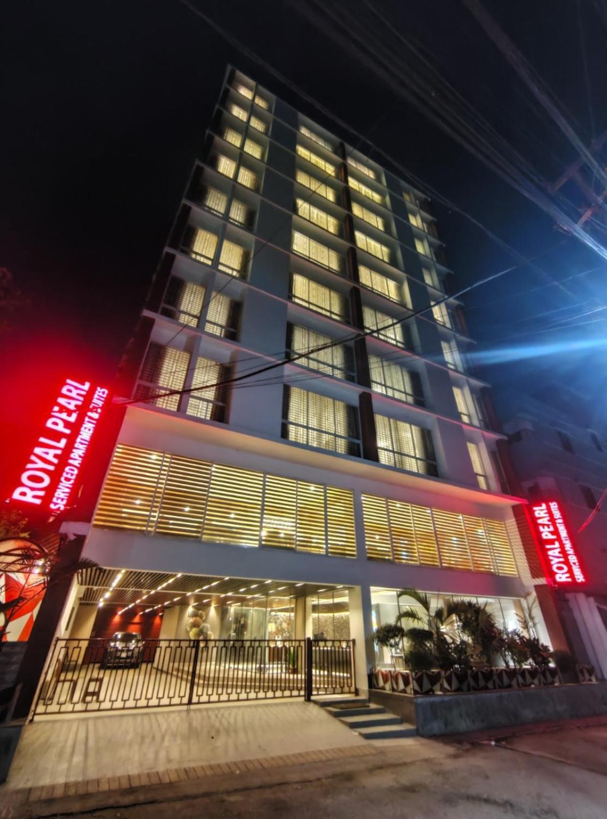 Hotel Royal Cox'S Bazar Esterno foto